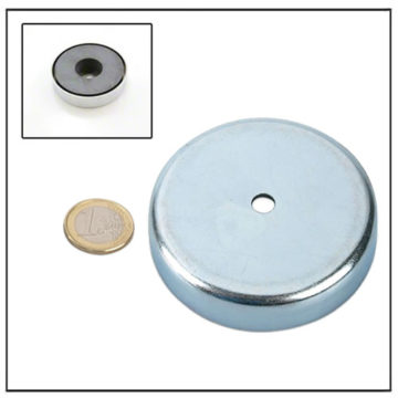 Cylindrical Hole Round Base Ceramic Magnet