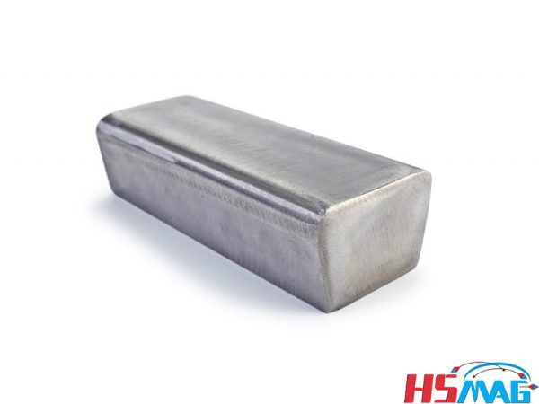 shuttering magnet without push-button